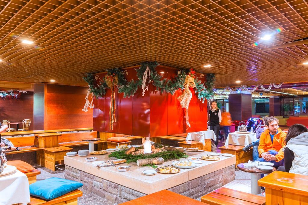 Club Regina E Fassa Hotel Mazzin