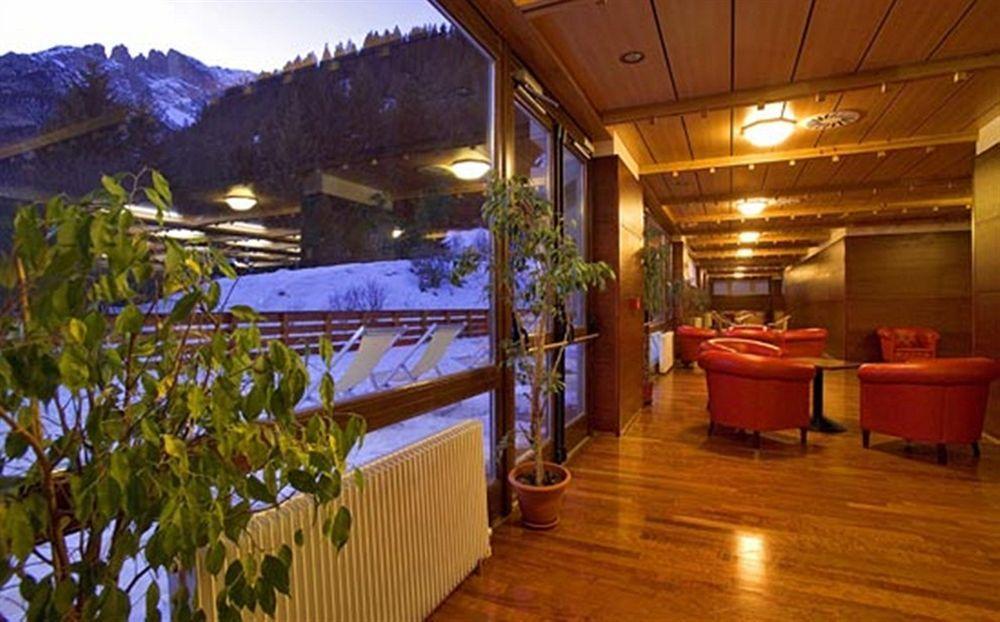 Club Regina E Fassa Hotel Mazzin