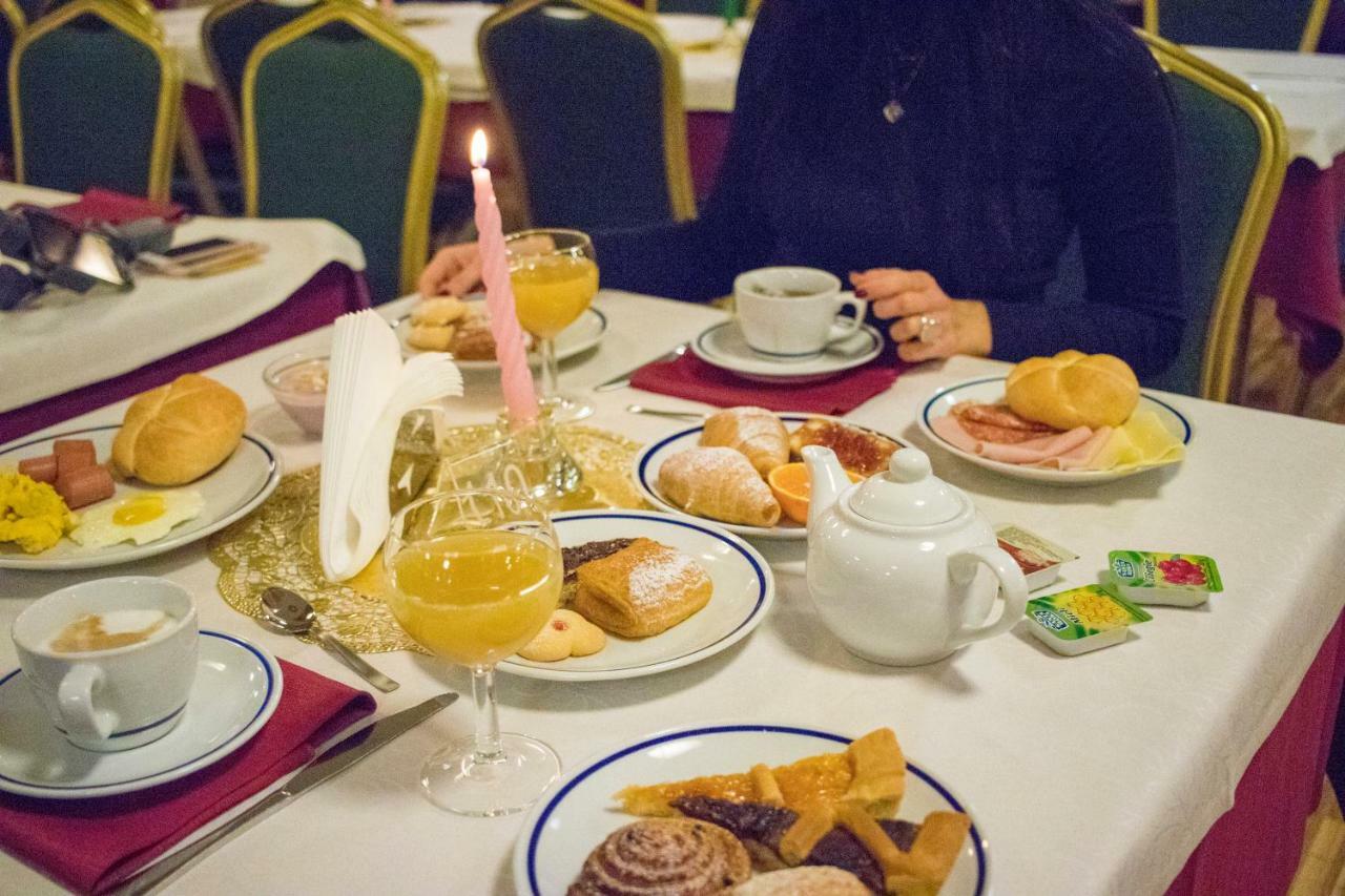 Hotel Club Regina E Fassa 3*